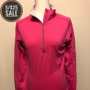 🔺Nike Women Dri-fit top size Small